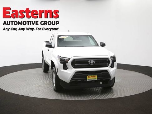 Used 2025 Toyota Tacoma SR RWD image 47
