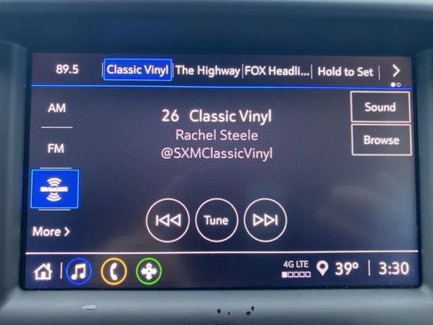 Used 2023 Chevrolet TrailBlazer LT image 35