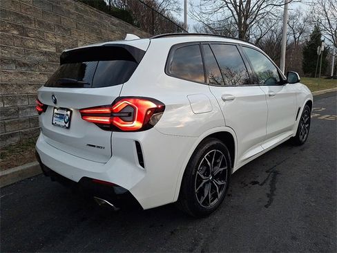 Used 2023 BMW X3 xDrive30i w/ M Sport Package image 6
