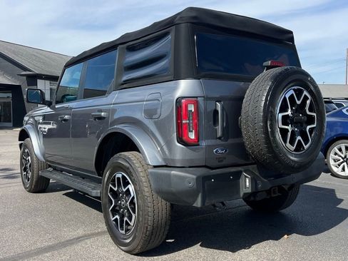 Used 2021 Ford Bronco Outer Banks image 5