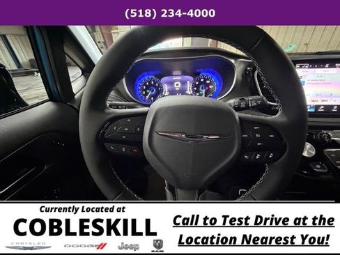 New 2026 Chrysler Pacifica Select w/ S Appearance Package AWD/4WD image 23