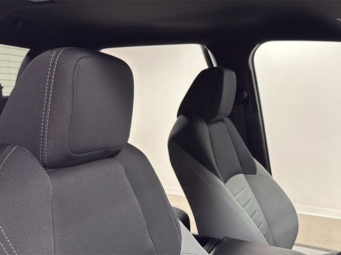 New 2025 Toyota Tacoma TRD Off-Road image 19