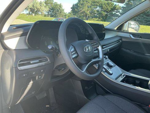 New 2025 Hyundai Palisade SE image 6