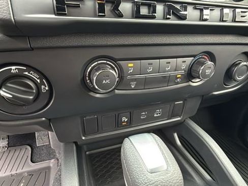 New 2026 Nissan Frontier SV w/ Tow Package image 14