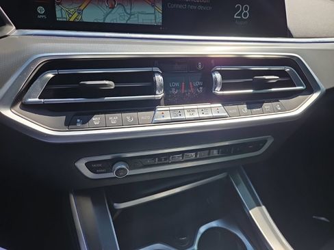 Used 2020 BMW X5 M50i w/ Executive Package AWD/4WD image 22