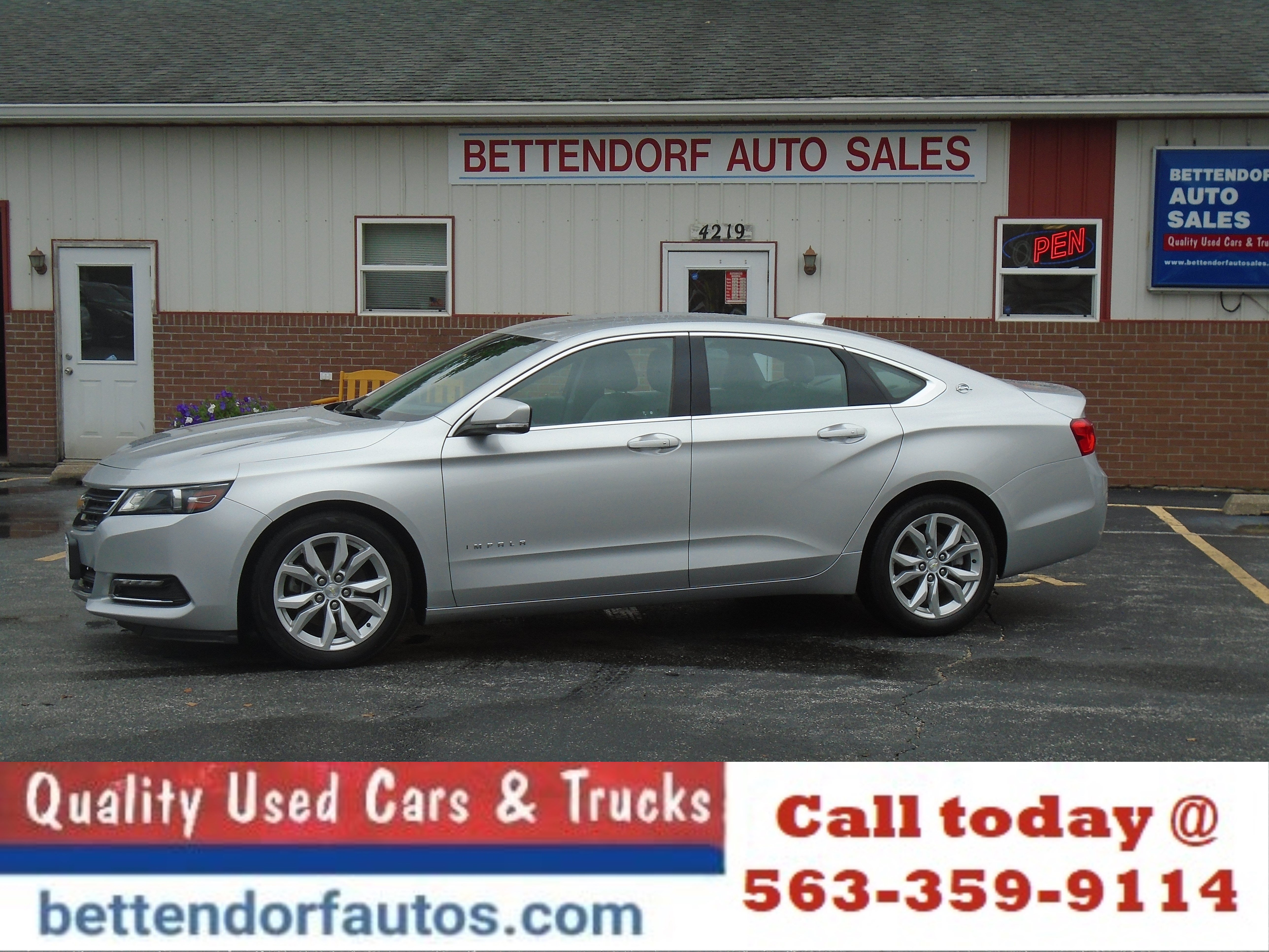 Used 2019 Chevrolet Impala LT FWD image 1