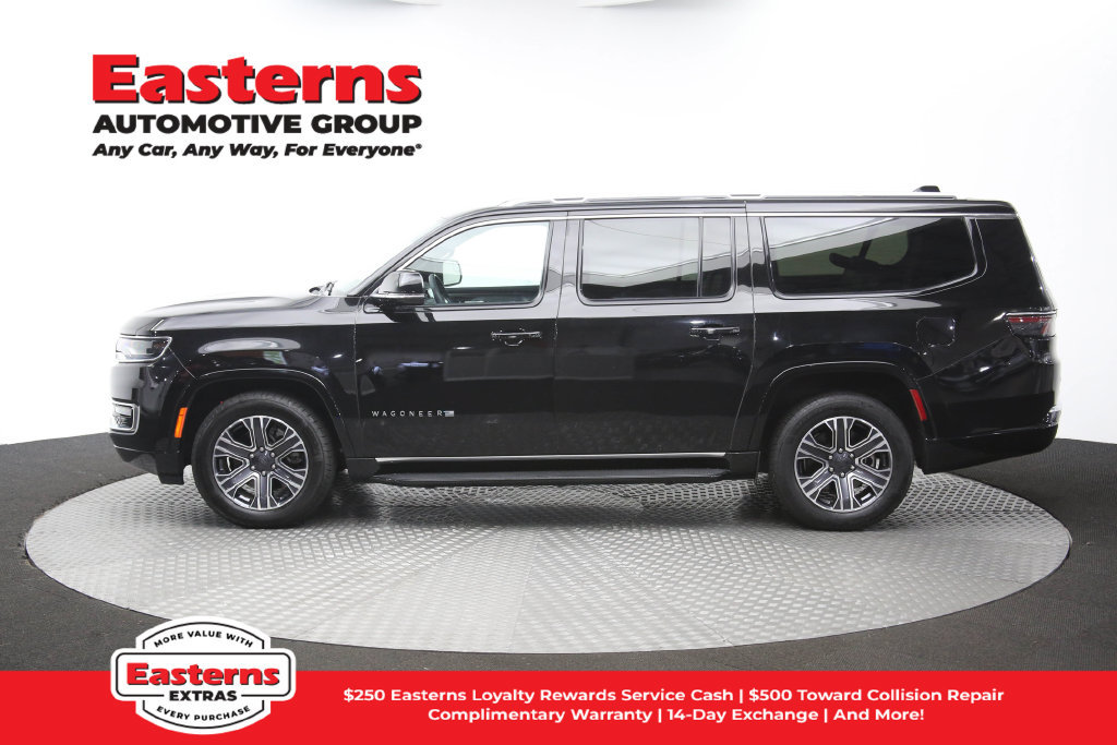 Used 2024 Jeep Wagoneer L Series II RWD image 68