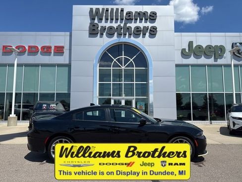 Certified 2023 Dodge Charger GT image 5