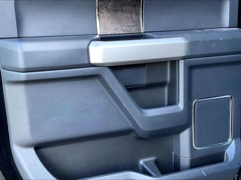 Used 2022 Ford F350 Lariat w/ Tremor Off-Road Package image 22