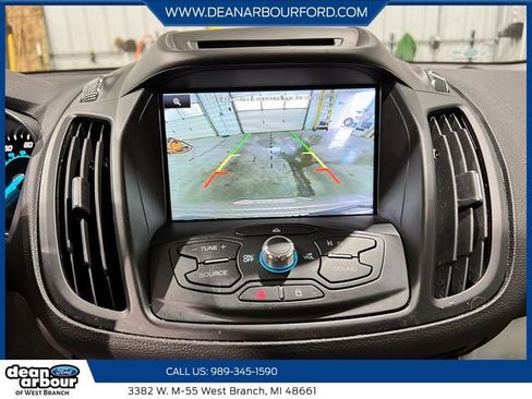 Used 2014 Ford Escape SE w/ Equipment Group 201A FWD image 16