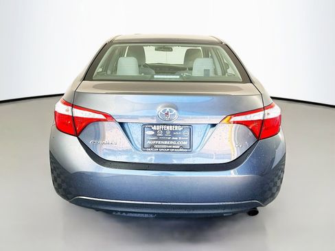 Used 2016 Toyota Corolla LE FWD image 6
