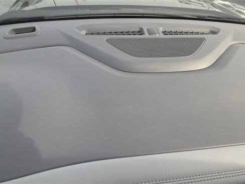 Used 2021 Chevrolet Blazer LT image 9