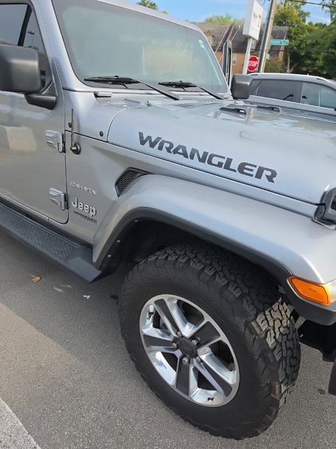 Used 2021 Jeep Wrangler Unlimited Sahara w/ Cold Weather Group AWD/4WD image 5