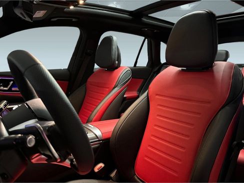 New 2026 Mercedes-Benz GLC 43 AMG 4MATIC image 5
