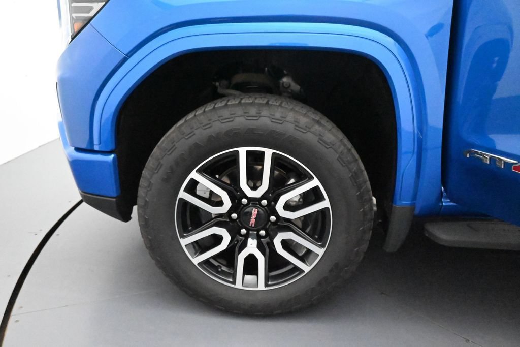 Used 2023 GMC Sierra 1500 AT4 w/ AT4 Premium Package AWD/4WD image 8