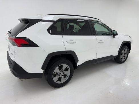 Used 2024 Toyota RAV4 XLE image 41