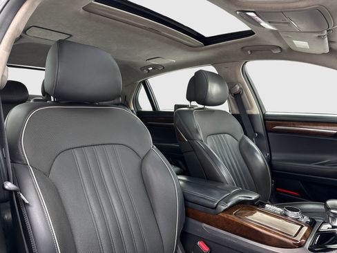 Used 2019 Genesis G90 5.0 Ultimate RWD image 43