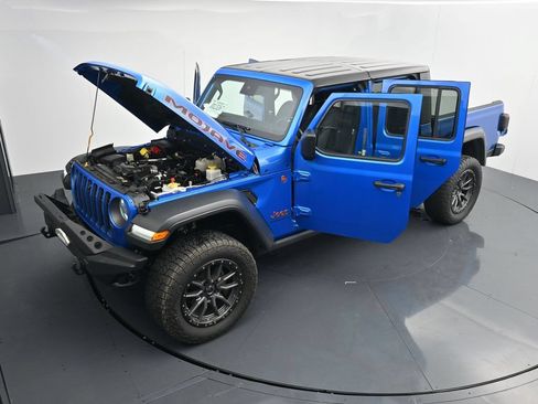 Used 2023 Jeep Gladiator Mojave w/ LED Lighting Group AWD/4WD image 42