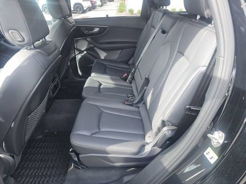 Used 2026 Audi Q7 3.0T Premium Plus w/ Premium Plus Package AWD/4WD image 9