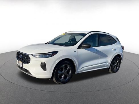 Used 2023 Ford Escape ST-Line image 8