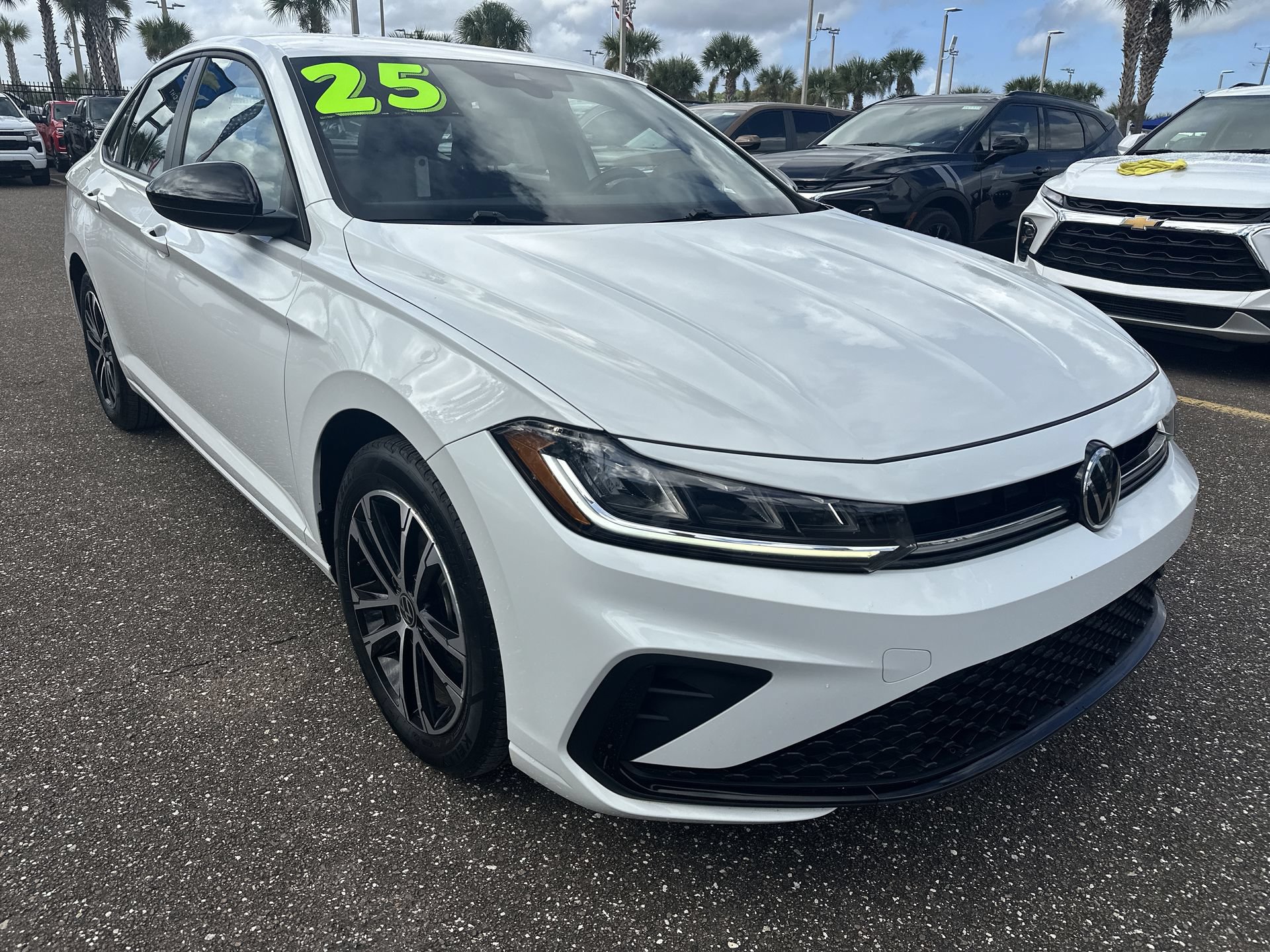 Used 2025 Volkswagen Jetta Sport FWD image 10