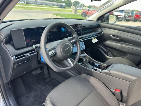 New 2026 Hyundai Tucson SEL FWD image 12