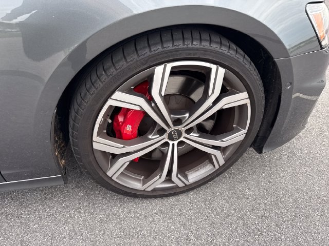 Used 2025 Audi S6 Premium Plus AWD/4WD image 11