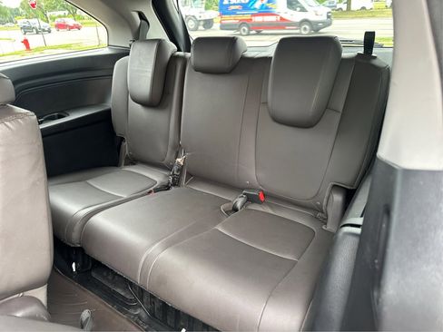 Used 2018 Honda Odyssey EX-L image 45
