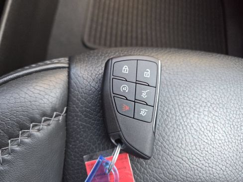 Used 2023 GMC Yukon Denali AWD/4WD image 38
