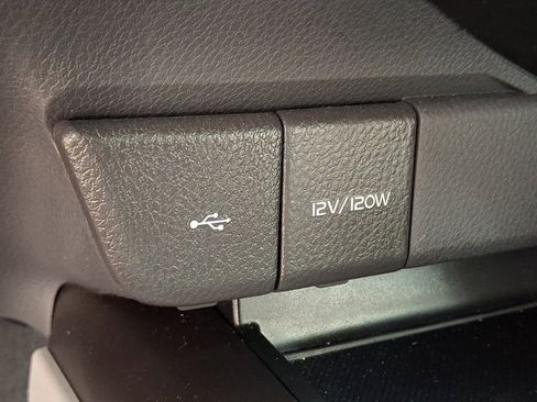 Used 2024 Toyota Camry SE FWD image 22