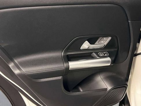 Certified 2023 Mercedes-Benz GLA 250 4MATIC image 11