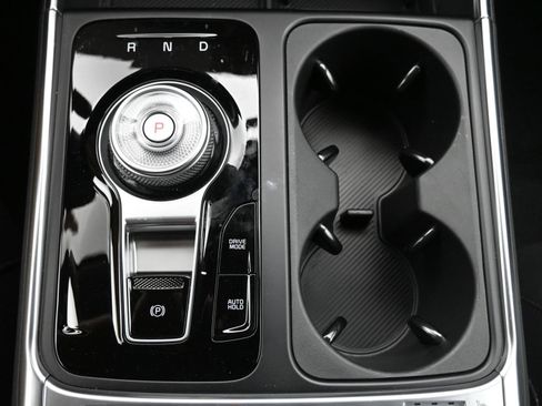 Used 2026 Kia Carnival SX Prestige FWD image 19