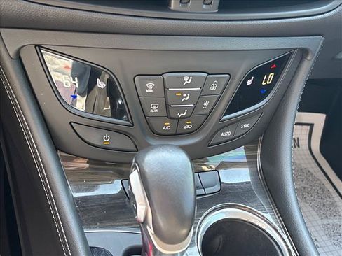 Certified 2020 Buick Envision Essence w/ Experience Buick Package AWD/4WD image 16