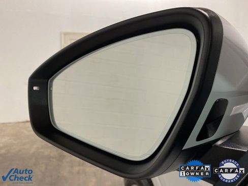 Used 2024 Audi Q4 e-tron Premium Plus w/ Premium Plus image 85