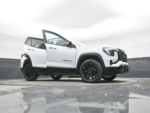 New 2026 GMC Terrain Elevation w/ Elevation Premium Package image 49