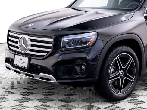 Used 2026 Mercedes-Benz GLB 250 image 36