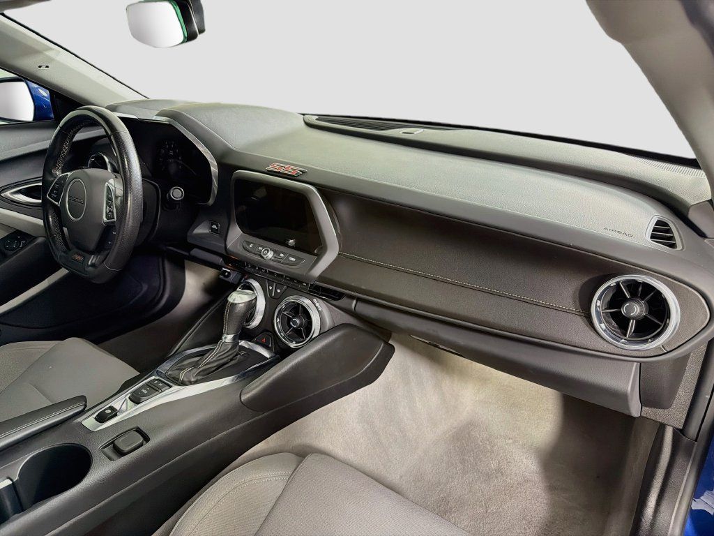 Used 2023 Chevrolet Camaro SS RWD image 29