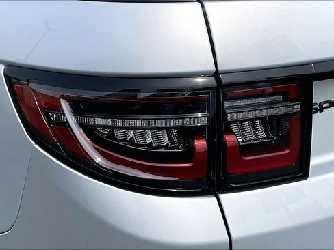 New 2026 Land Rover Discovery Sport Landmark image 6
