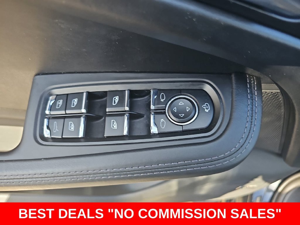 Used 2024 Porsche Macan GTS AWD/4WD image 27