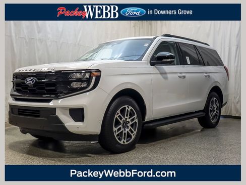 Used 2025 Ford Expedition Active AWD/4WD image 1