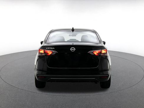 Used 2025 Nissan Versa SV FWD image 8