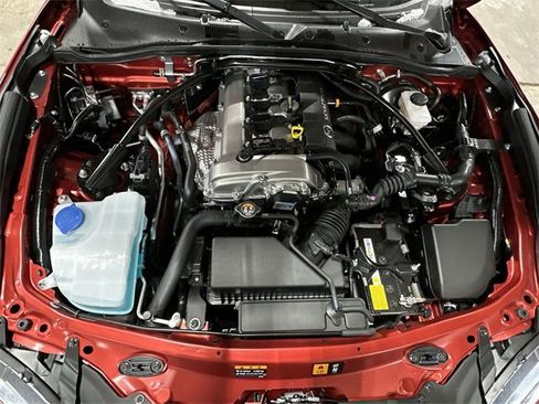 Used 2025 MAZDA MX-5 Miata Club w/ Weather Package image 21