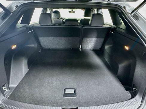 Used 2023 Volkswagen Atlas Cross Sport SE w/ Panoramic Sunroof Package AWD/4WD image 26