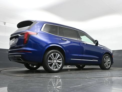 Used 2023 Cadillac XT6 Premium Luxury AWD/4WD image 43
