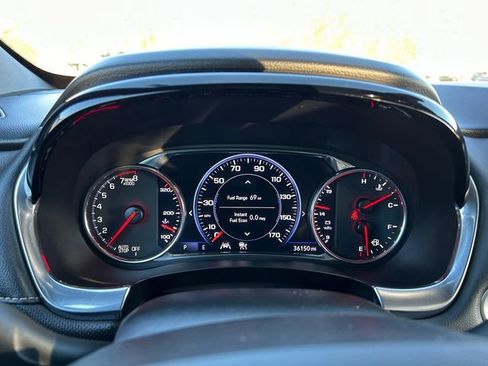 Used 2023 Chevrolet Traverse Premier image 24