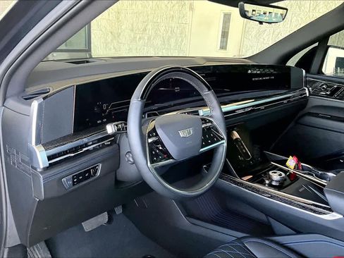 Used 2026 Cadillac Escalade IQ Sport 1 image 17