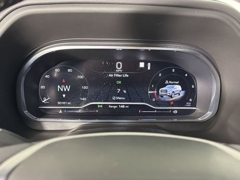 Used 2022 GMC Yukon SLT w/ SLT Premium Package image 28