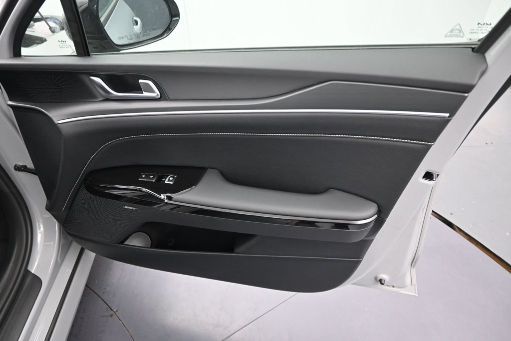New 2027 Kia K5 GT-Line AWD/4WD image 22