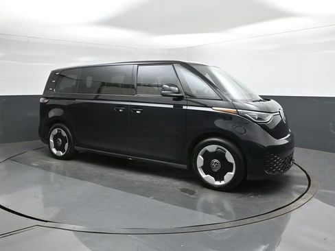 New 2025 Volkswagen ID. Buzz Pro S image 17