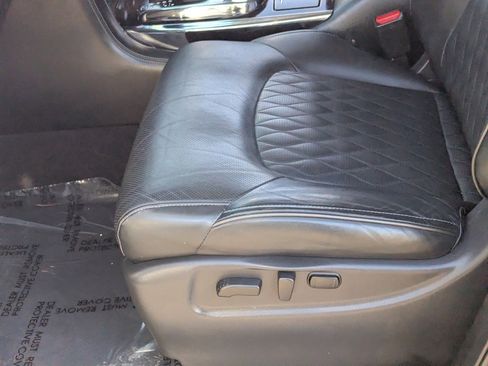 Used 2019 INFINITI QX80 Luxe w/ 22" Wheel Package image 28